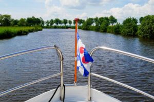 motorjacht huren in friesland vaarvakantie