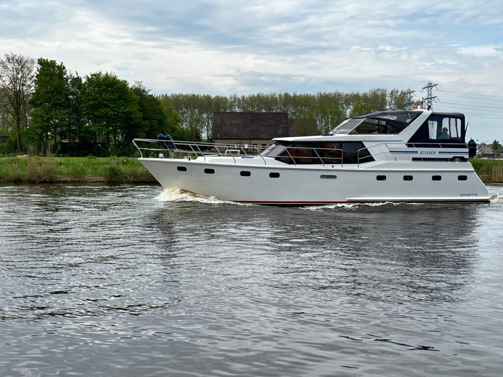 motorjacht huren in Friesland vaarvakantie